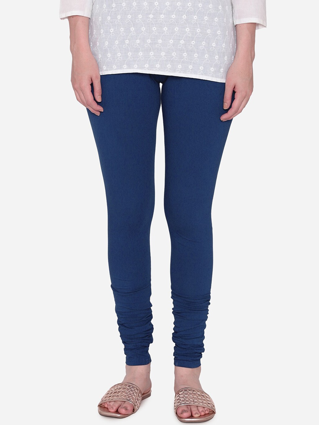 Vami Women Blue Solid Churidar-Length Leggings