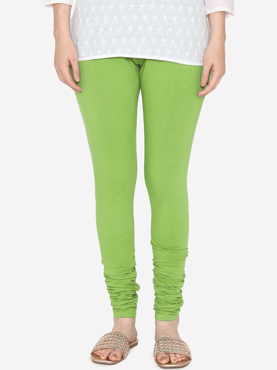 

Vami Women Green Solid Churidar-Length Leggings