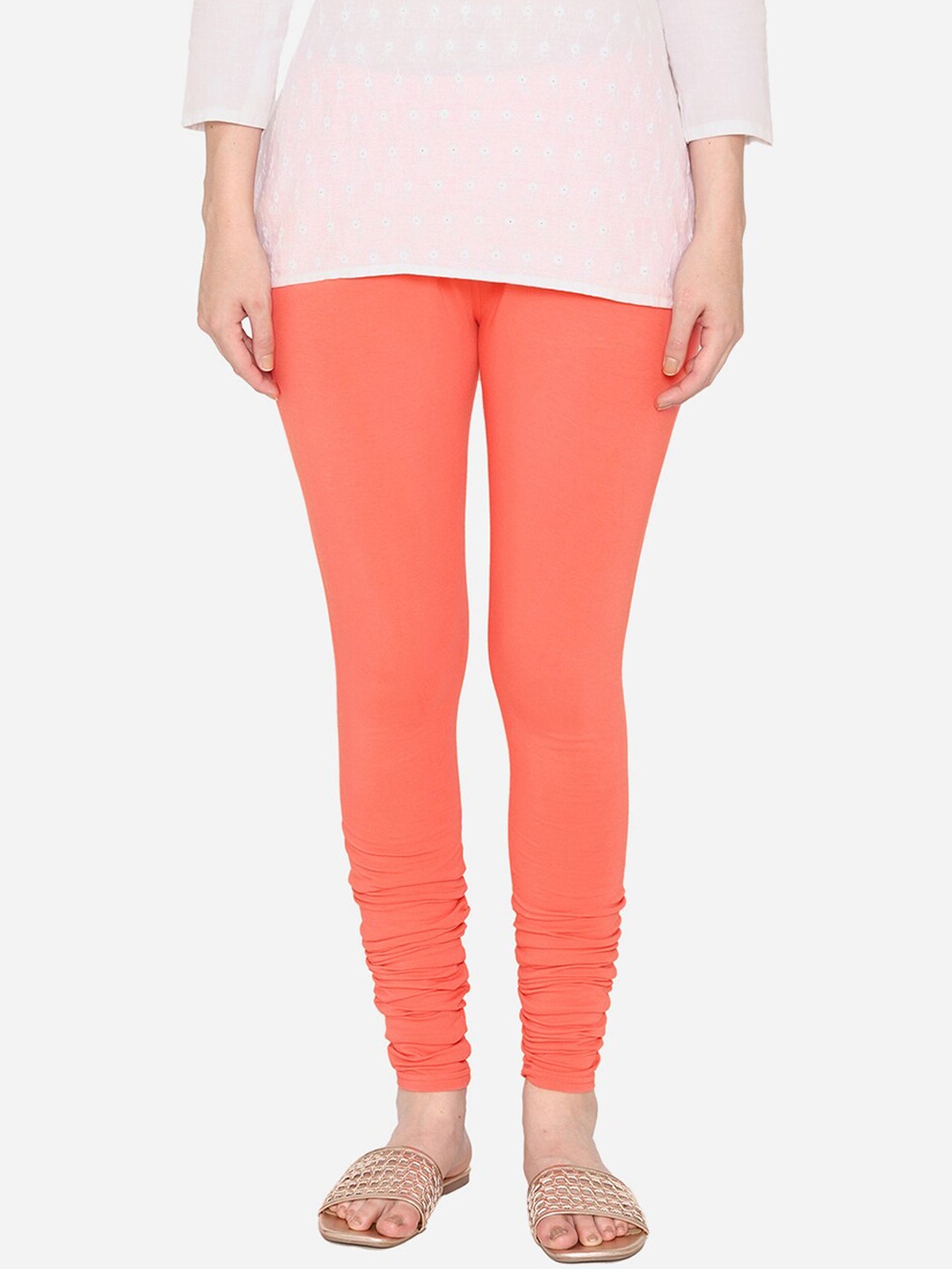 

Vami Women Red Solid Churidar-Length Leggings
