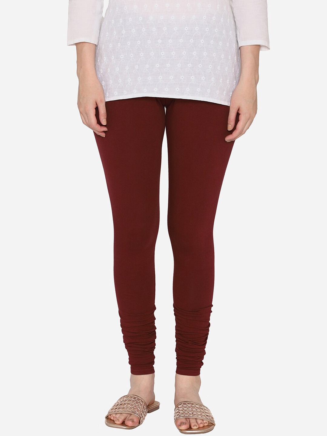 

Vami Women Maroon Solid Churidar-Length Leggings