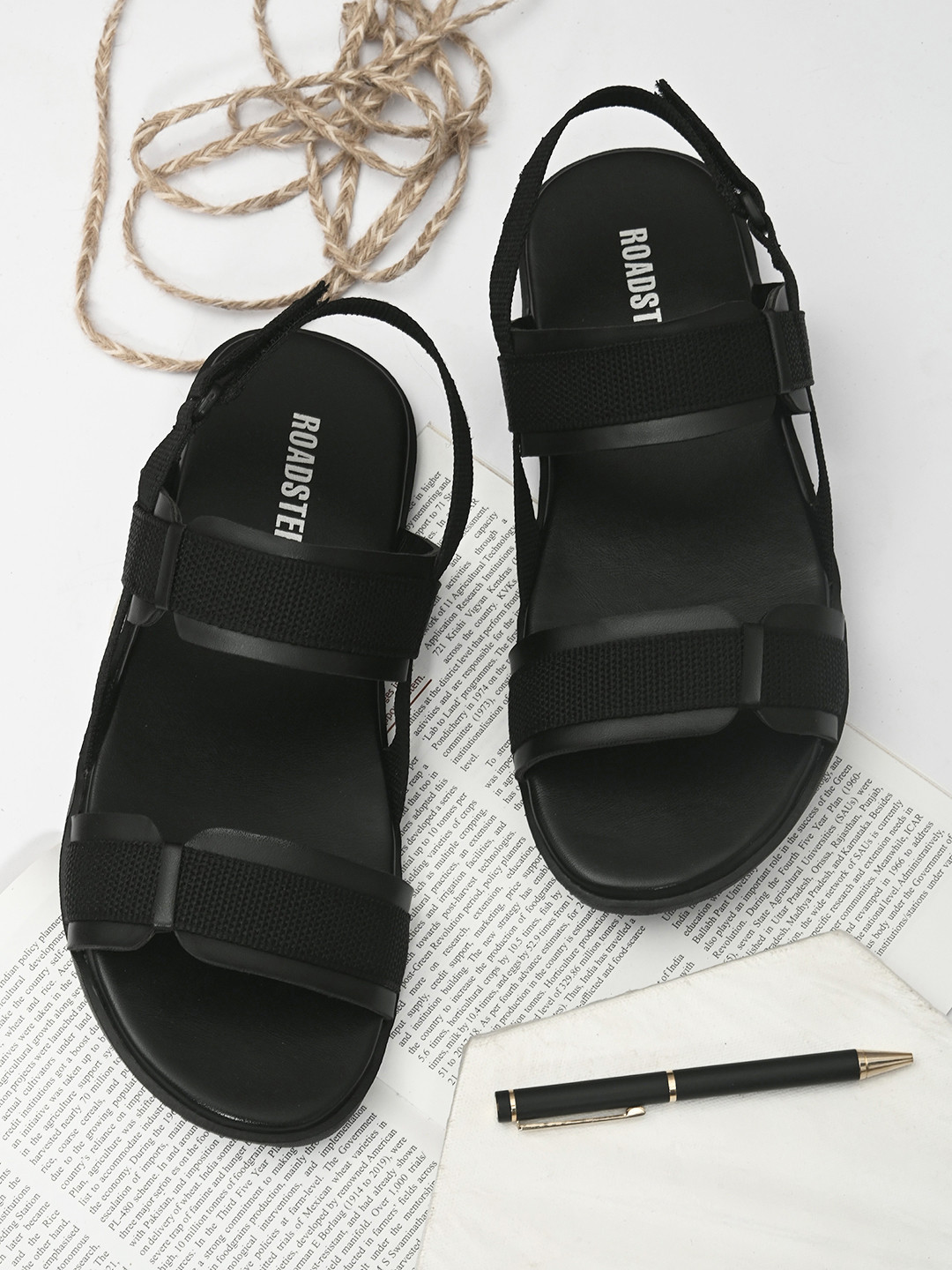 

Roadster Men Black Comfort Sandals