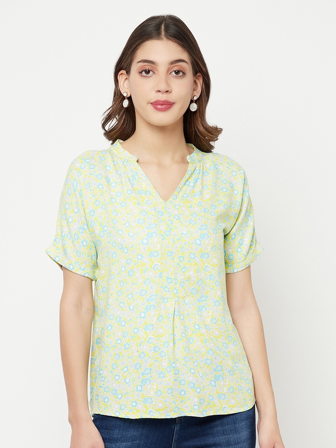 

Crimsoune Club Green Floral Print Mandarin Collar Top