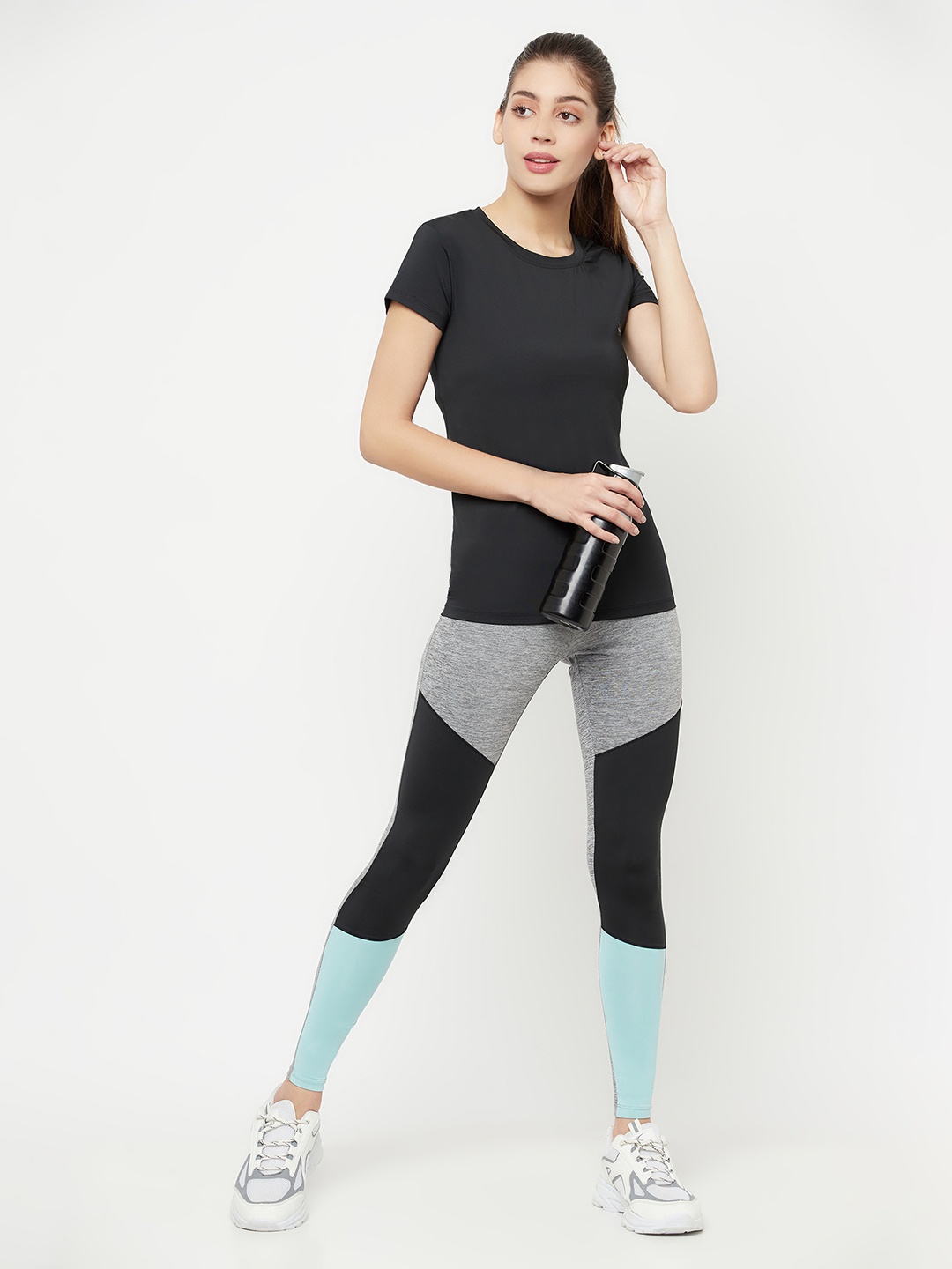 

Crimsoune Club Women Black Slim Fit Training or Gym T-shirt
