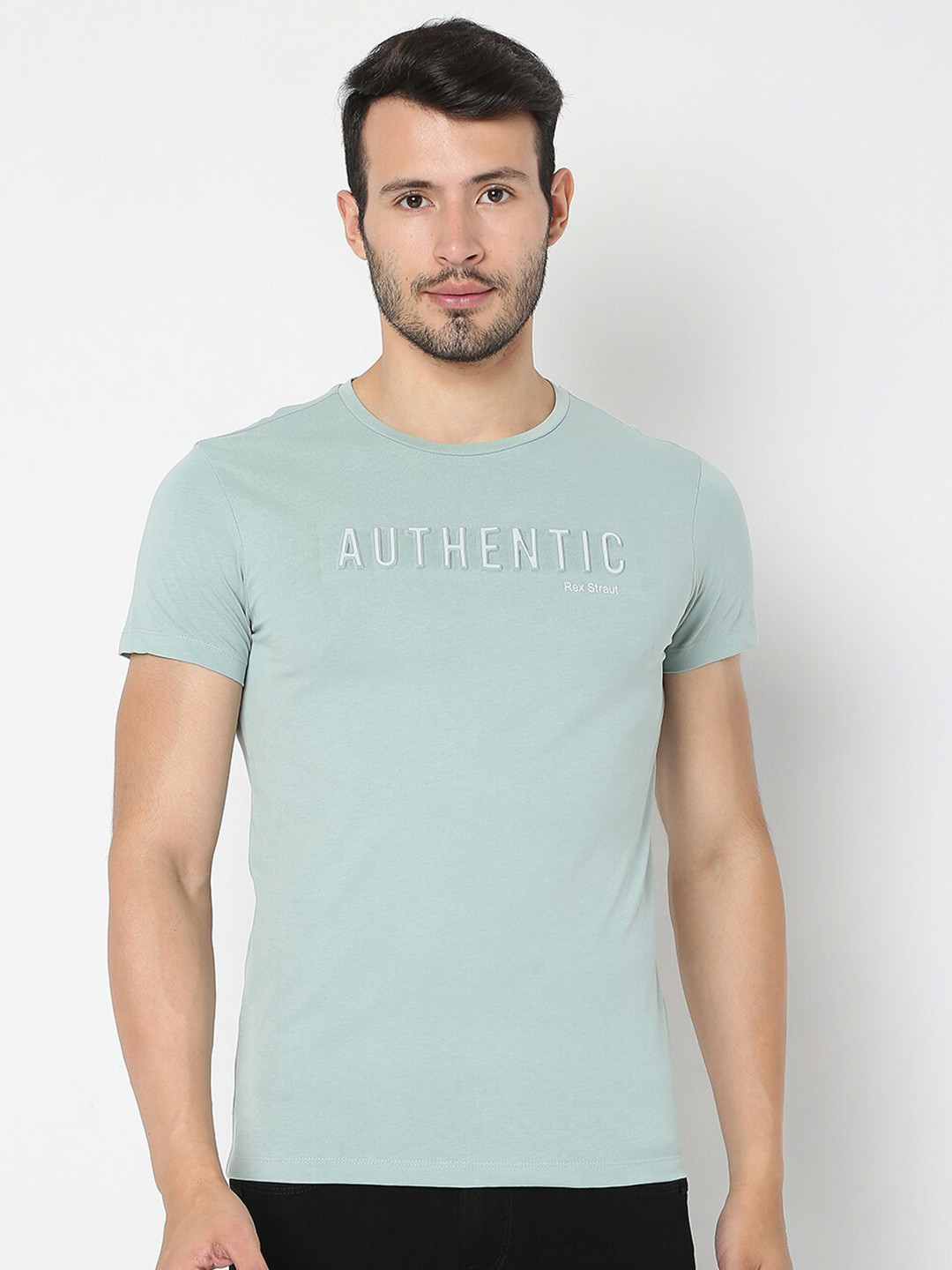 

Rex Straut Jeans Men Green Typography Printed Slim Fit T-shirt