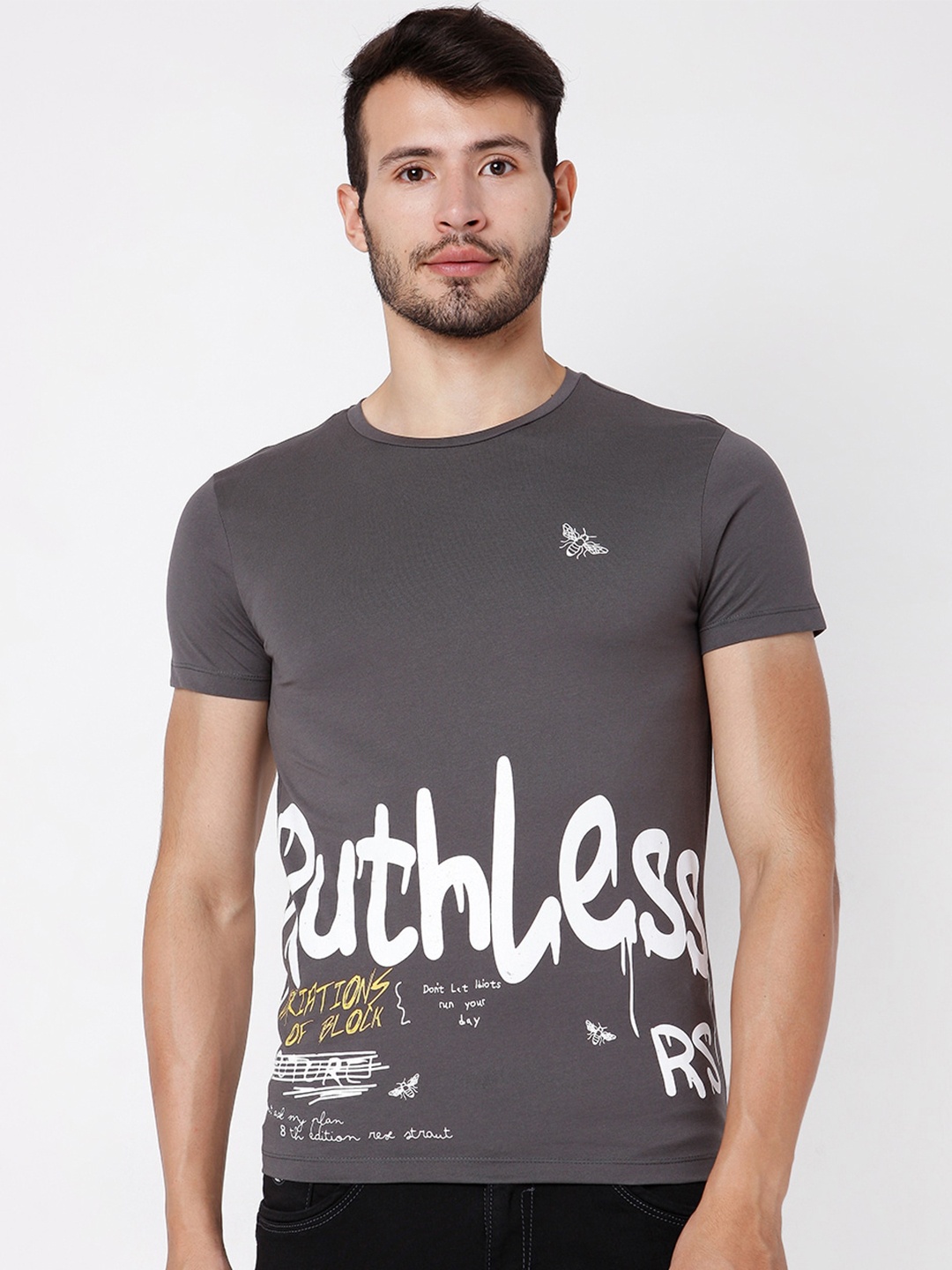

Rex Straut Jeans Men Grey Typography Printed Slim Fit T-shirt