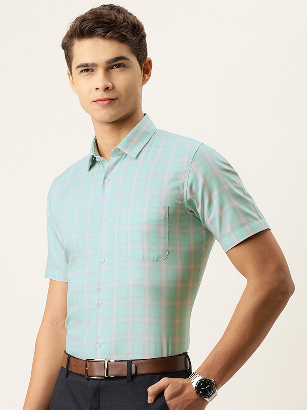 

Peter England Men Blue & Multicolour Checked Slim Fit Formal Shirt