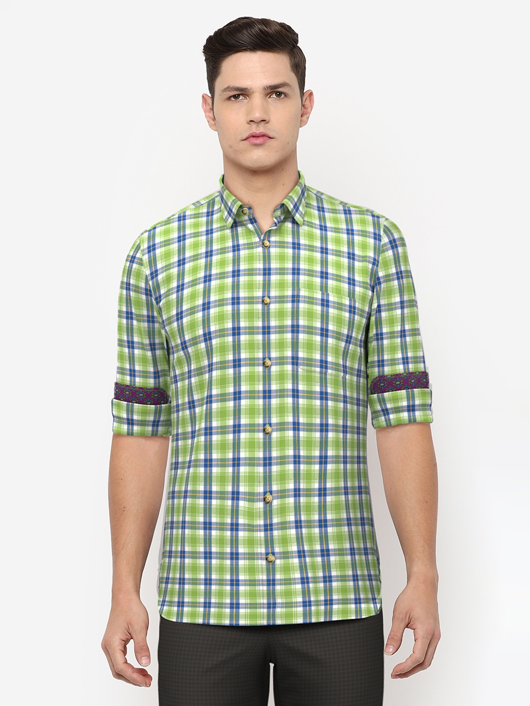 

Peter England Men Light Green And Blue Slim Fit Checked Pure Cotton Casual Shirt