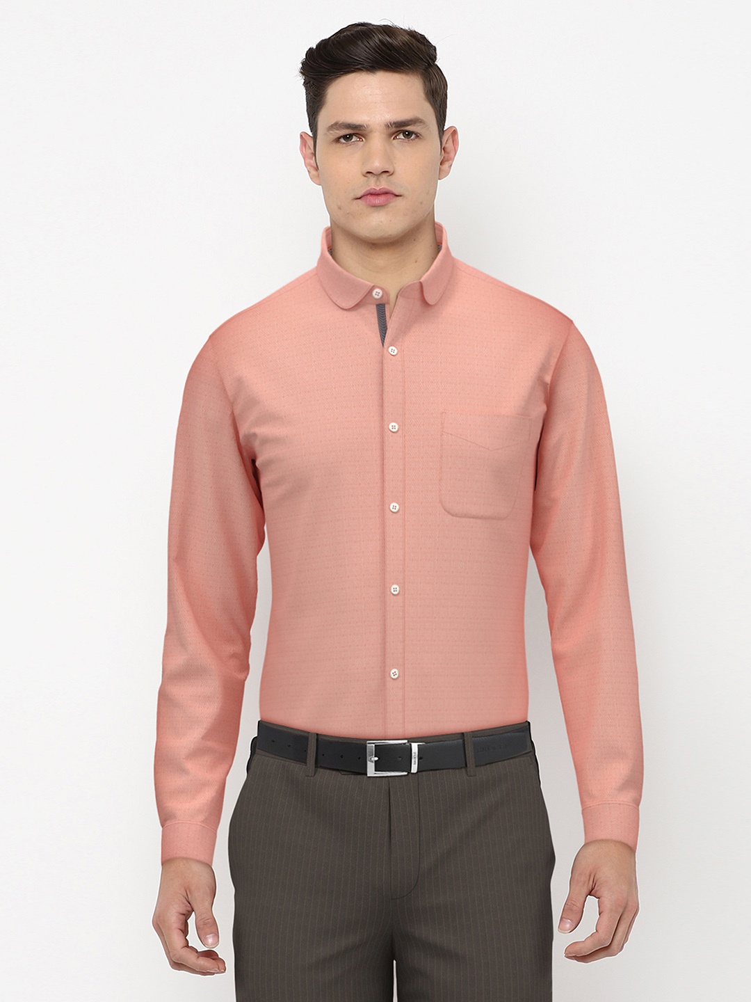 

Peter England Men Peach-Coloured Self-Design Slim Fit Pure Cotton Formal Shirt