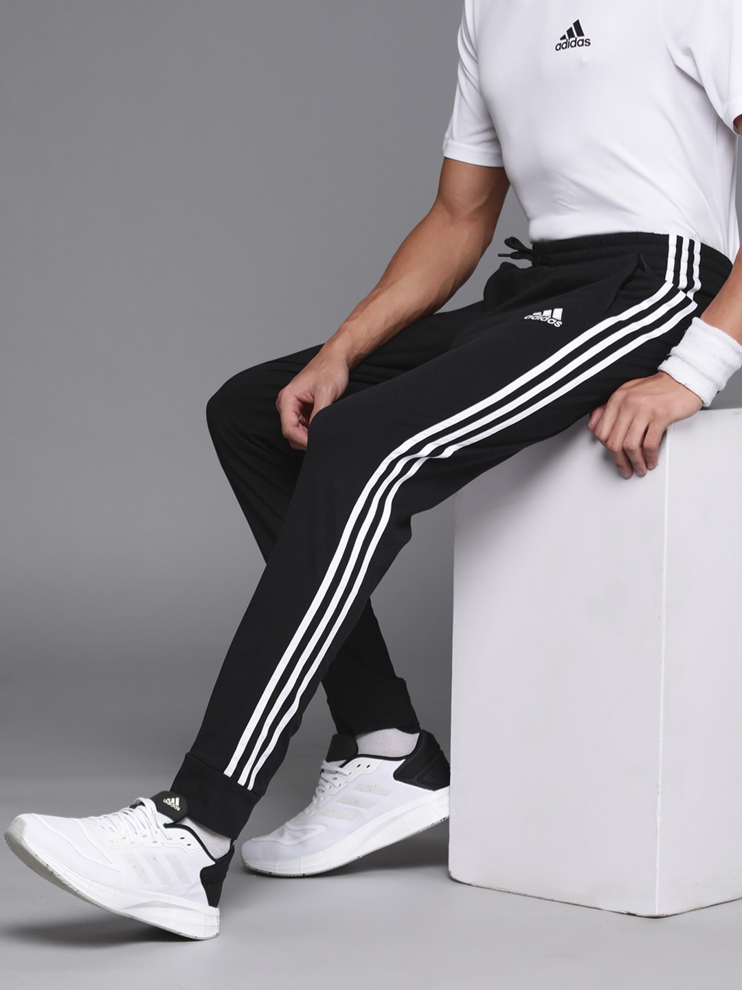 

ADIDAS Men Black 3S FT Solid Training Joggers