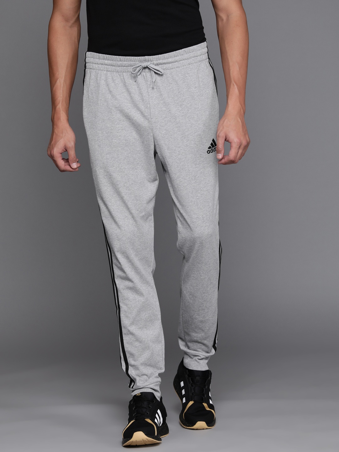 

ADIDAS Men Grey Melange 3S FT Solid Training Joggers