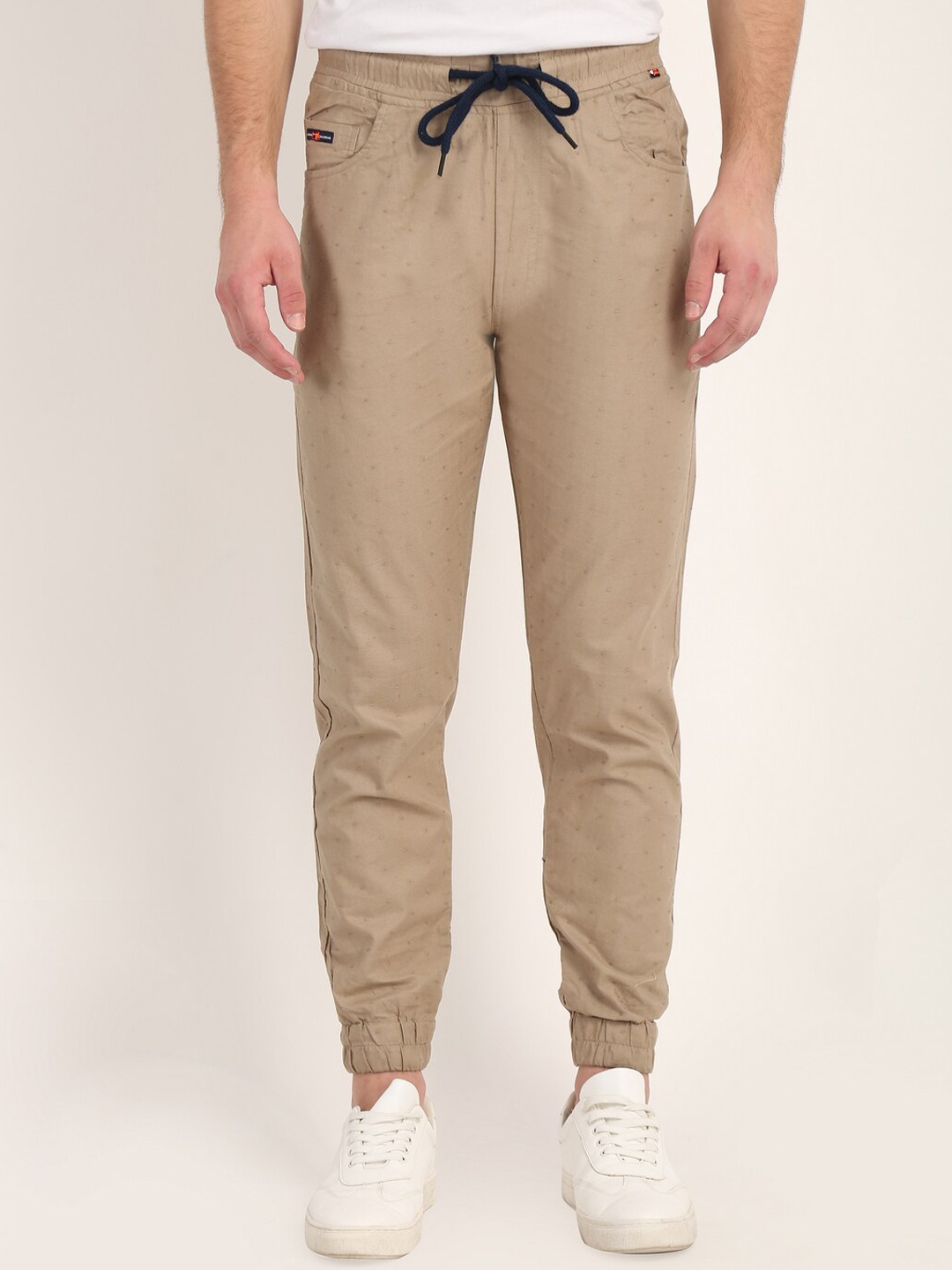 

COLVYNHARRIS JEANS Men Tan Brown Solid Pure Cotton Slim-Fit Joggers