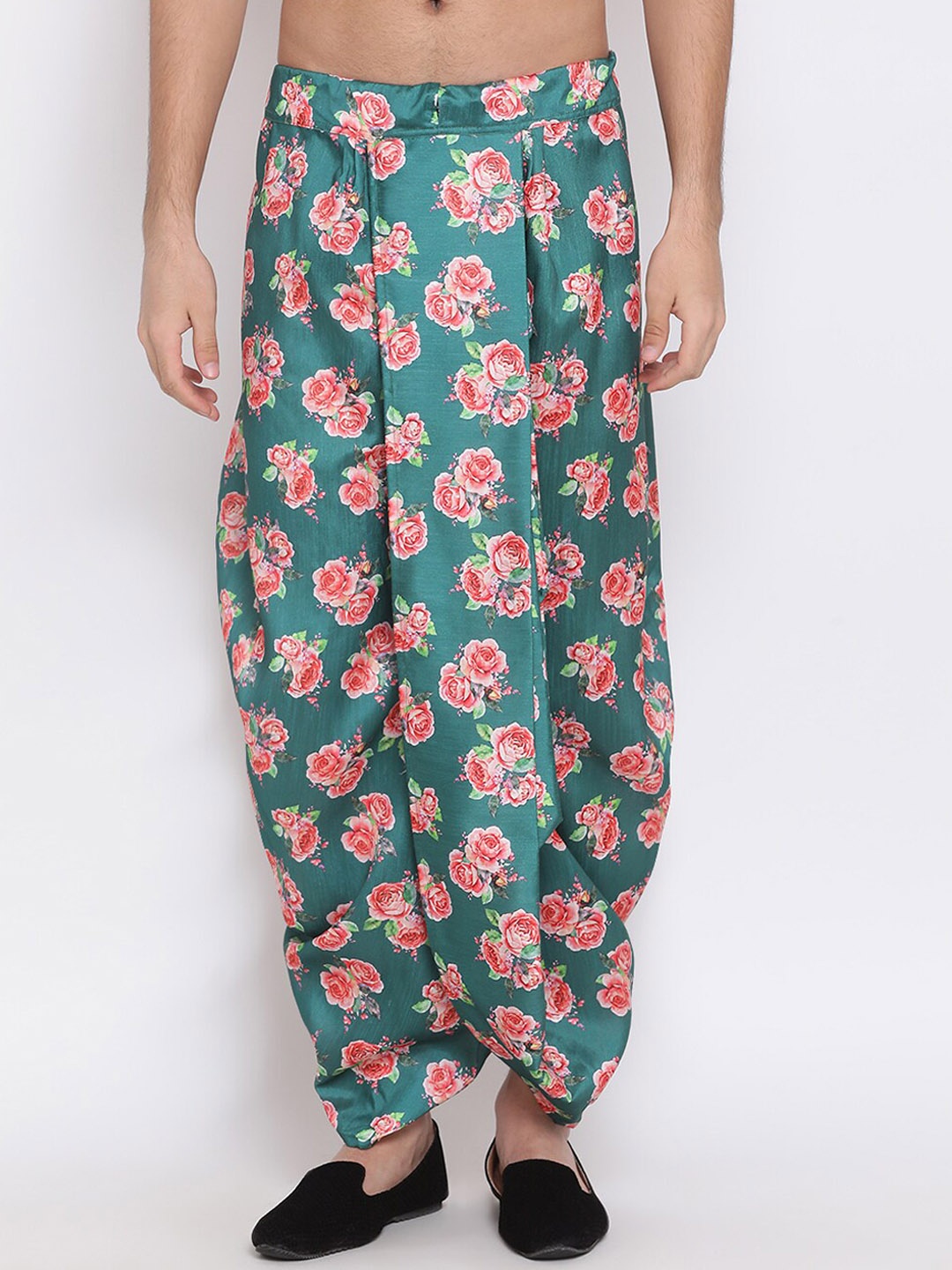 

VASTRAMAY Men Green & Pink Printed Silk Dhoti