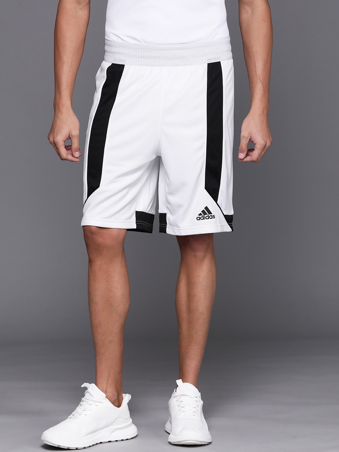 

ADIDAS Men White & Black Striped Game Shorts