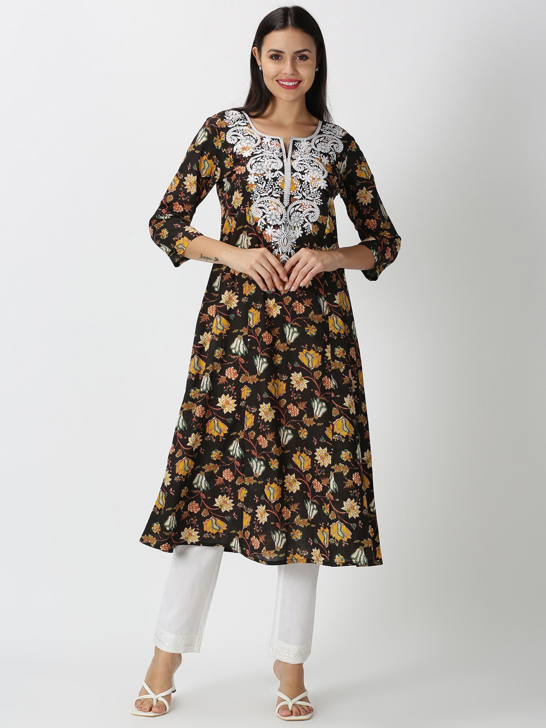 

Saffron Threads Women Black Floral Lucknowi Chikankari Embroidered A-line Kurta