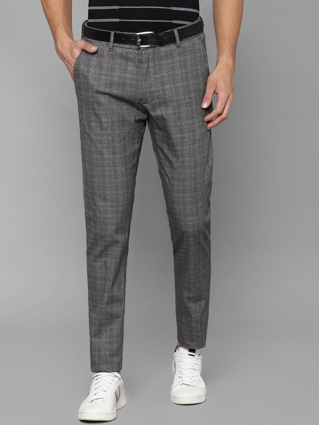 

Louis Philippe Sport Men Grey Checked Slim Fit Trousers
