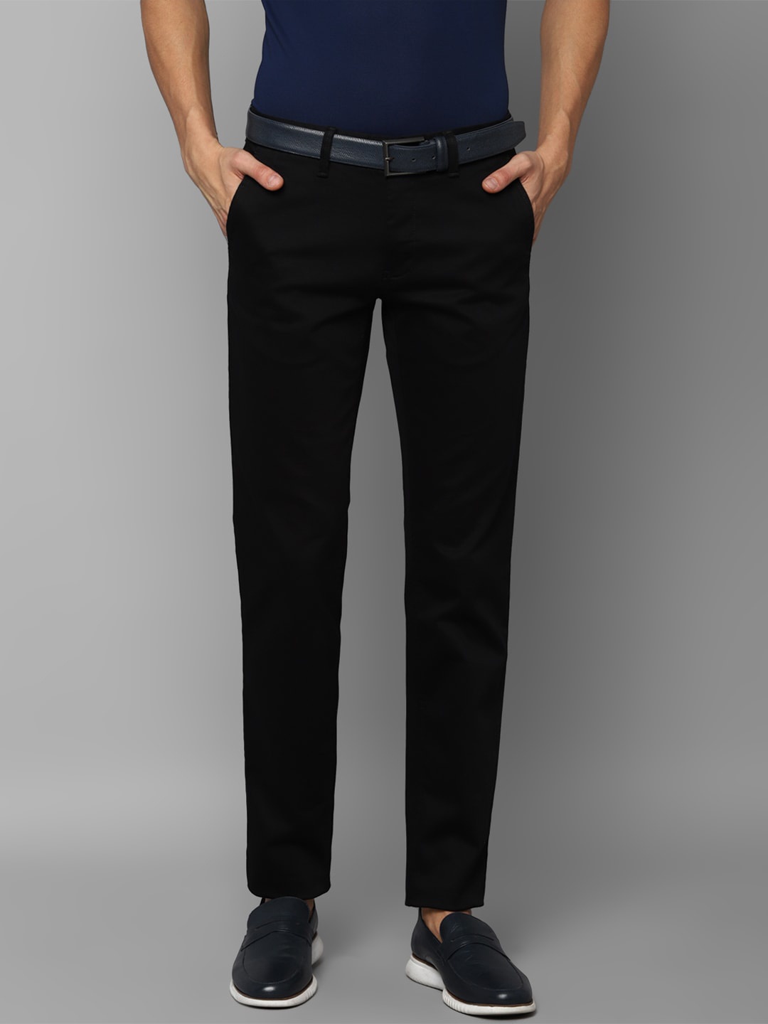 

Louis Philippe Sport Men Black Slim Fit Trousers