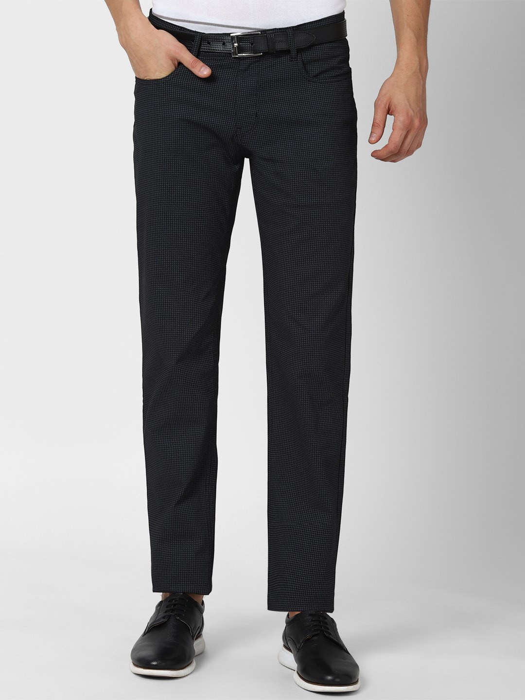 

Peter England Casuals Men Grey Slim Fit Trousers