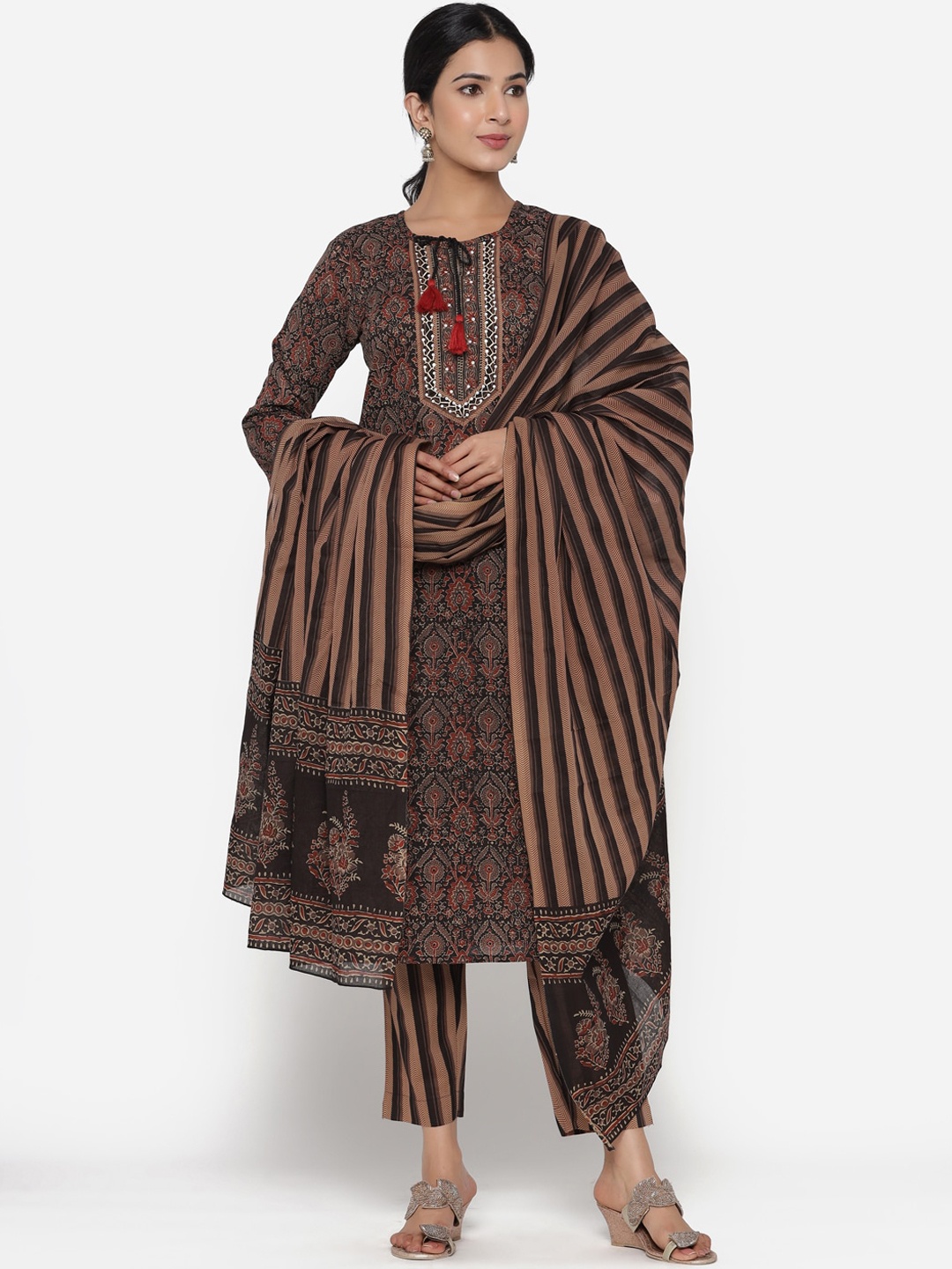 

ETHNIC STREET Women Brown Floral Printed Pure Cotton Kurta Set