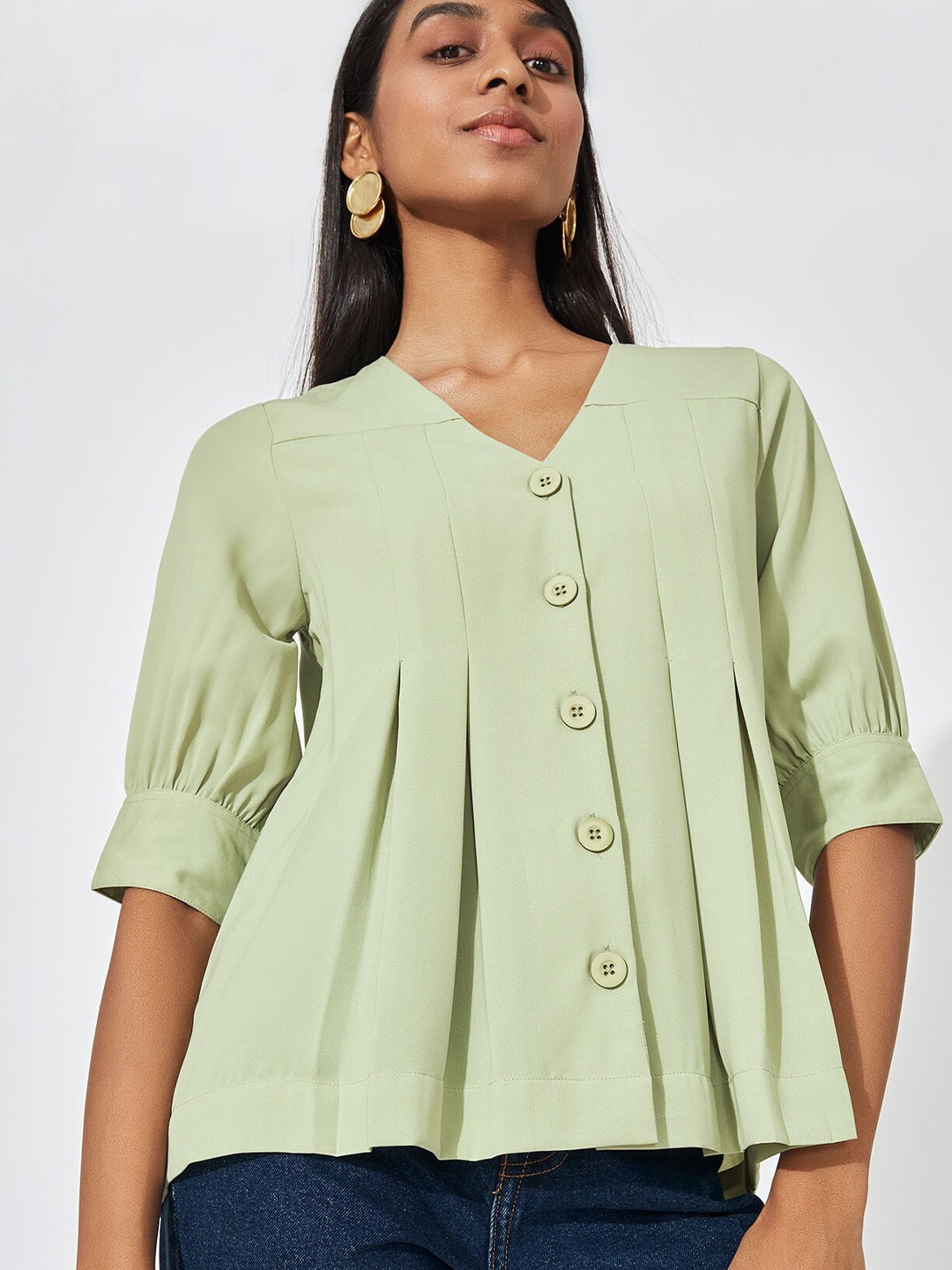 

The Label Life Women Green V Neck Box Pleat Casual Shirt