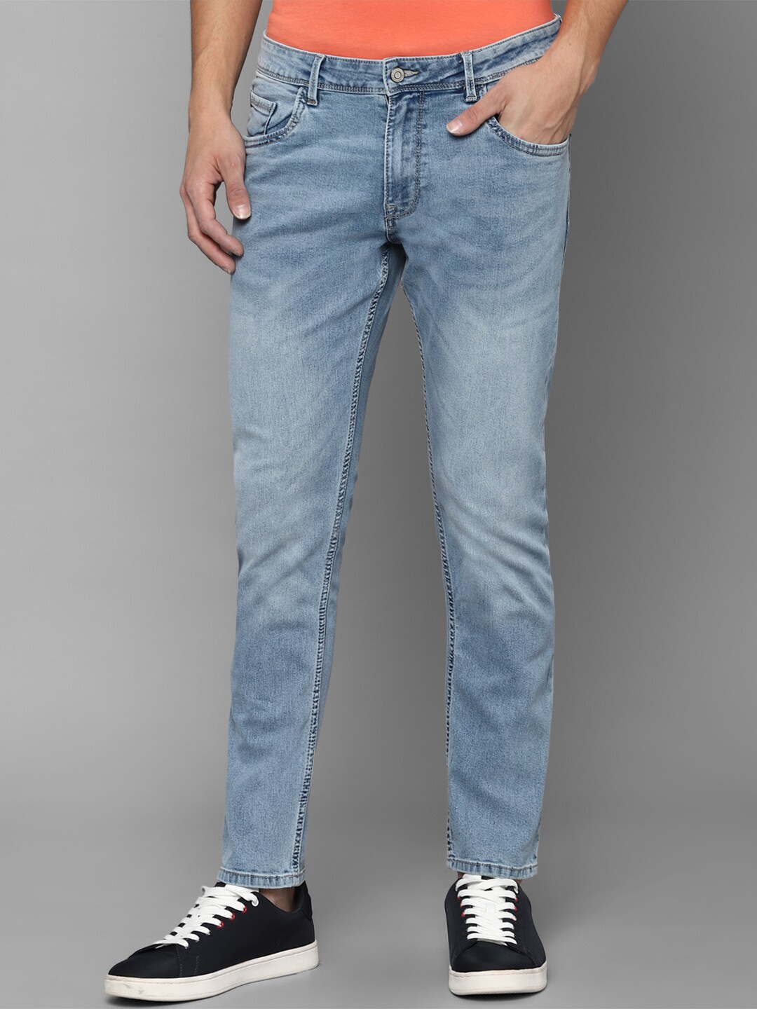 

Allen Solly Men Blue Slim Fit Heavy Fade Jeans
