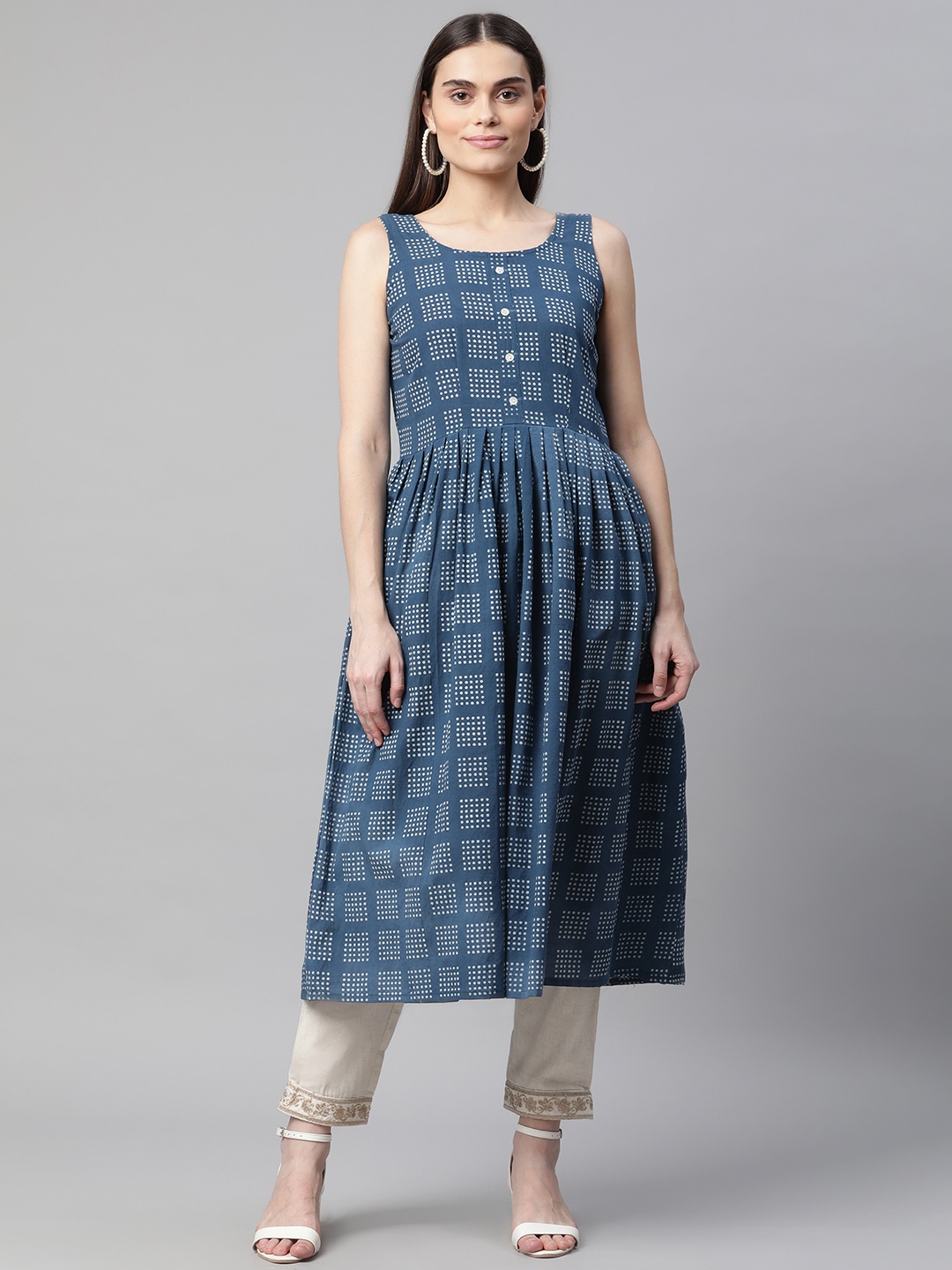 

Aarika Women Navy Blue Geometric Printed Kurta
