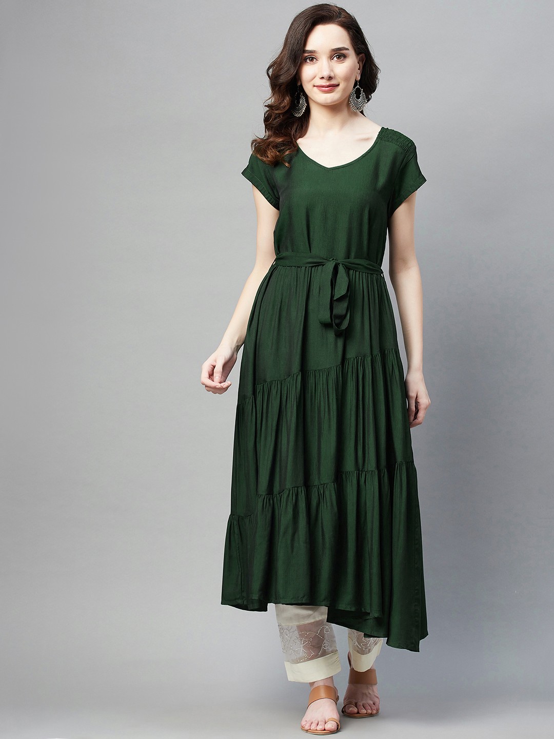 

Aarika Women Green Kurta