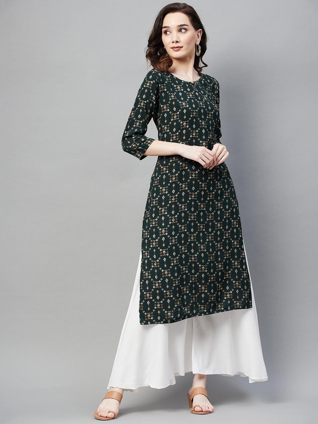 

Aarika Women Green & Beige Ethnic Motifs Printed Kurta