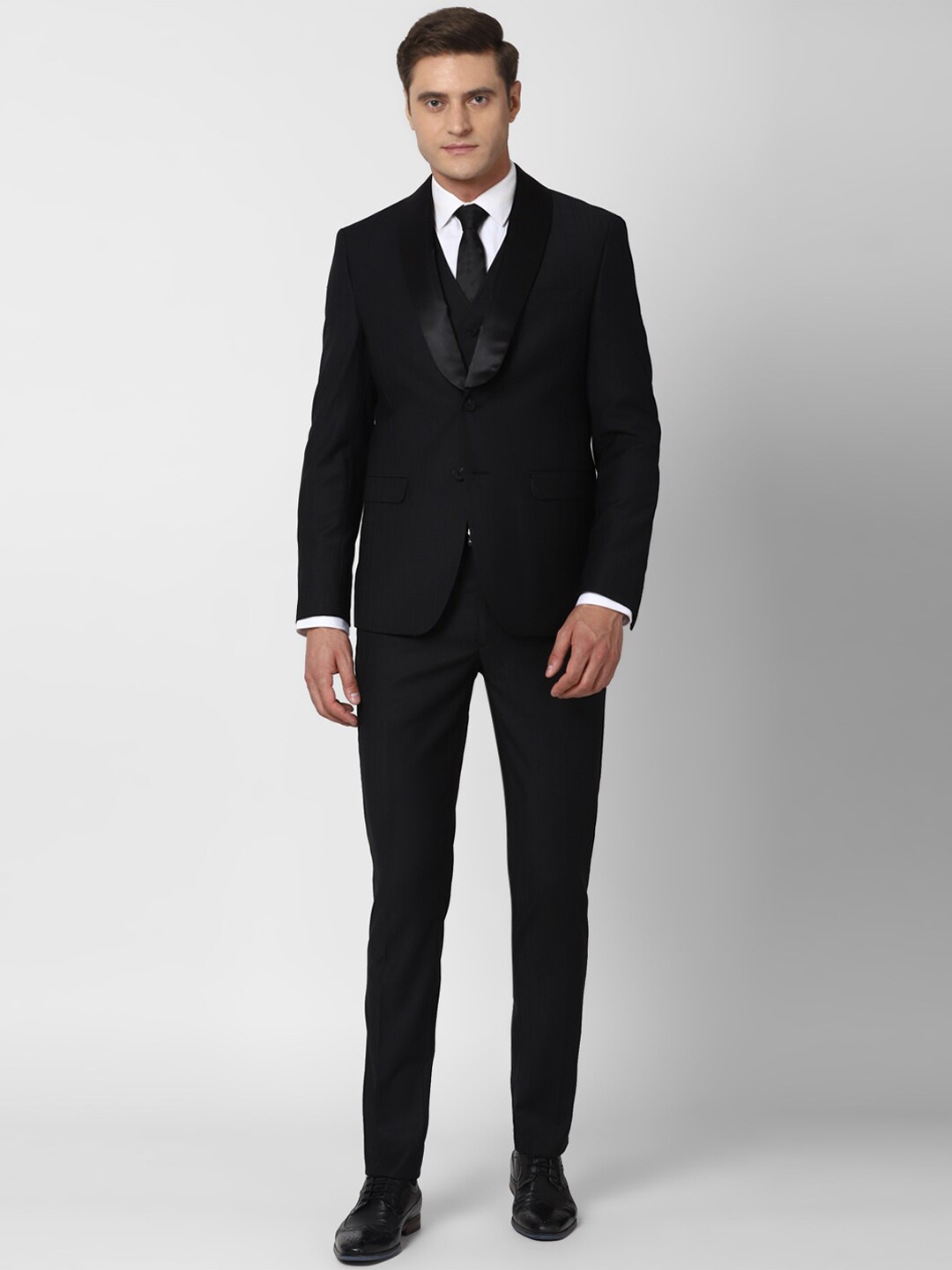 

Van Heusen Men Black Solid Slim-Fit Single-Breasted Three-Piece Formal Suit