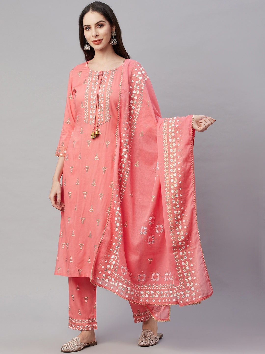 

AMIRAS INDIAN ETHNIC WEAR Women Peach-Coloured Ethnic Motifs Printed Kurta with Trousers & With Dupatta