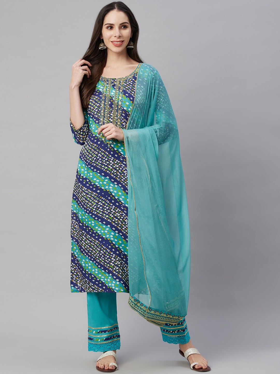 

AMIRAS INDIAN ETHNIC WEAR Women Navy Blue Bandhani Printed Kurta with Trousers & With Dupatta