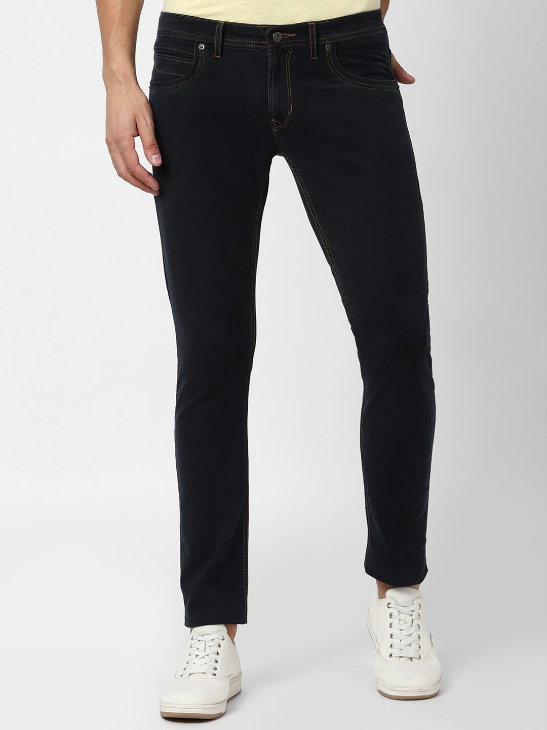 

Peter England Casuals Men Black Skinny Fit Jeans