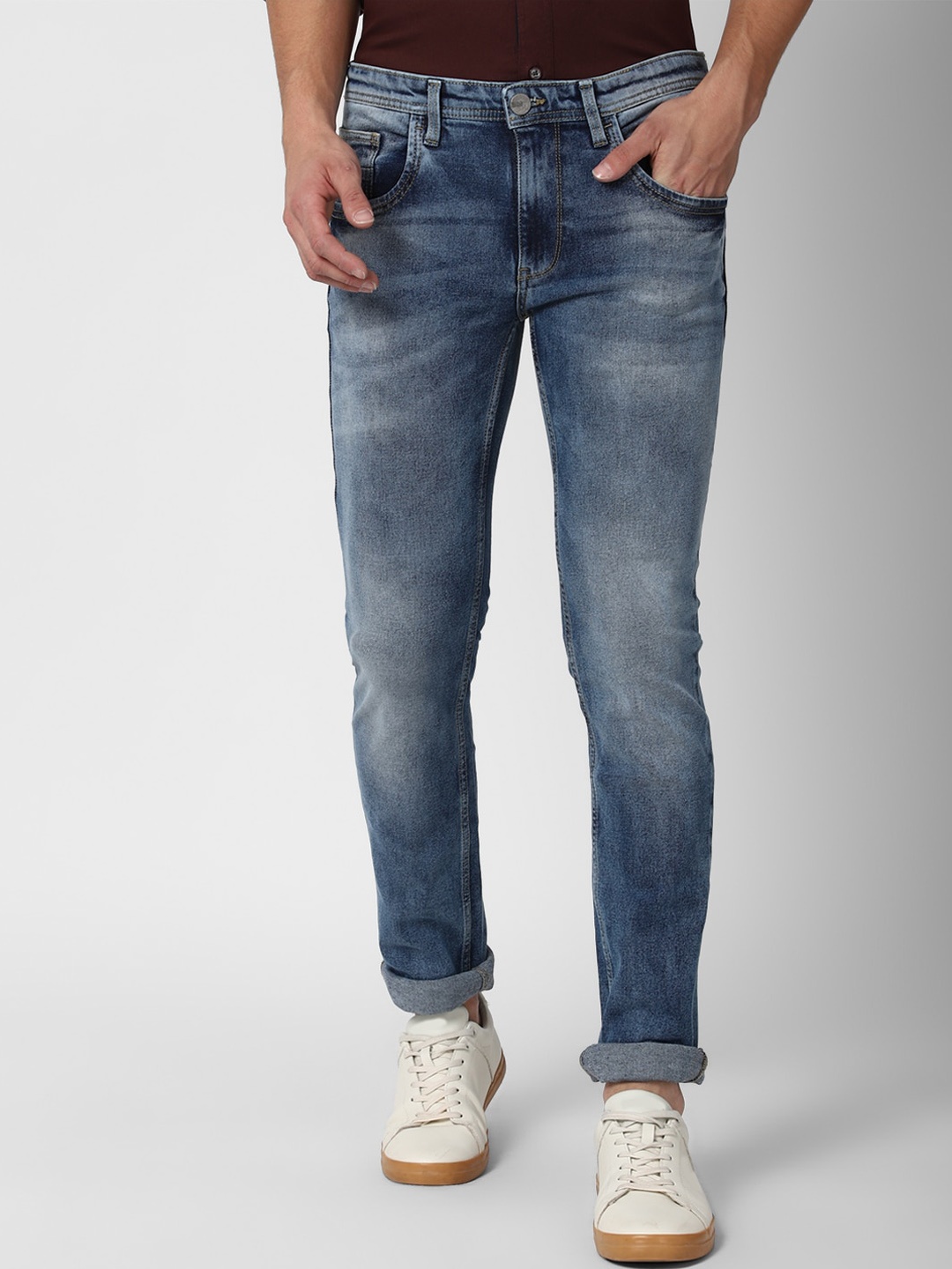

Van Heusen Sport Men Blue Slim Fit Heavy Fade Jeans