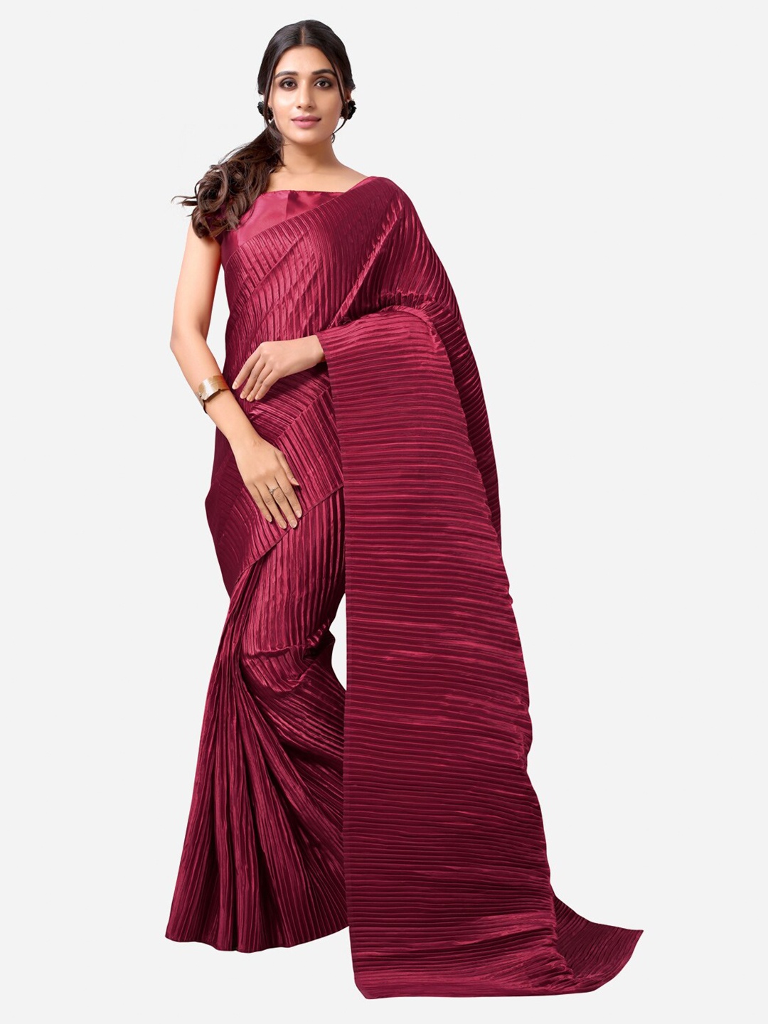 

Satrani Maroon Art Silk Saree