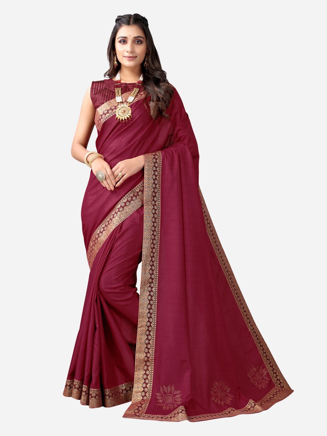 

Satrani Red & Gold-Toned Mukaish Saree