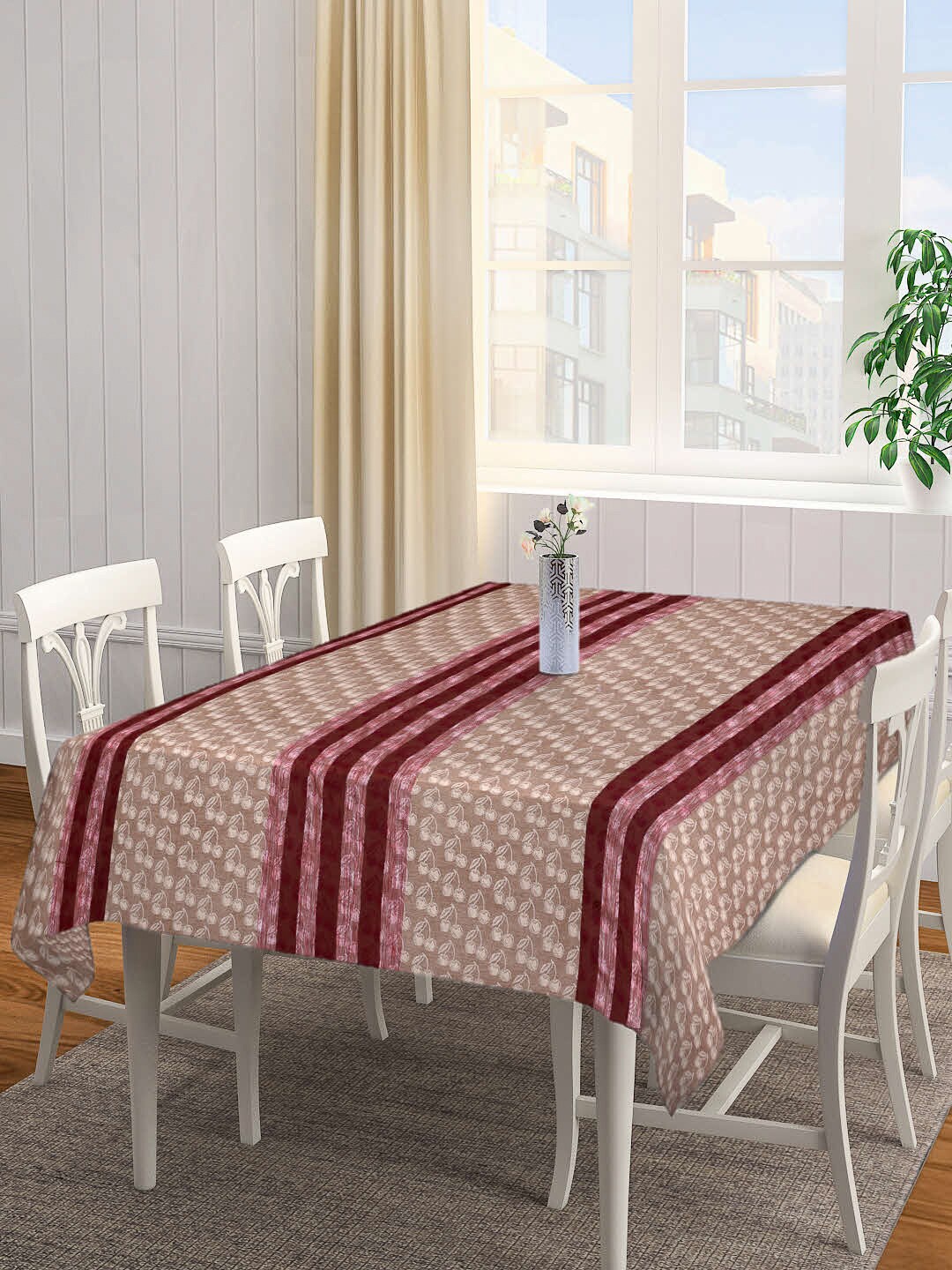 

Arrabi Brown Graphic Handwoven Cotton 6-Seater Table Cover