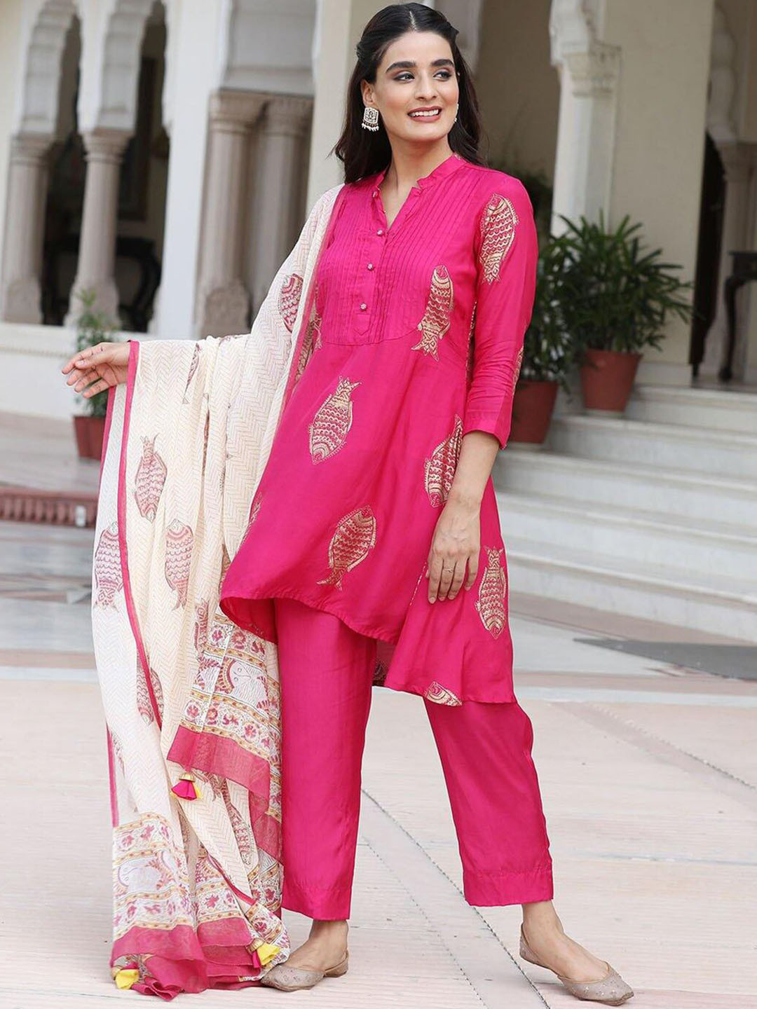 

Ambraee Pink Ethnic Motifs Printed Pure Cotton Kurti with Trousers & With Dupatta