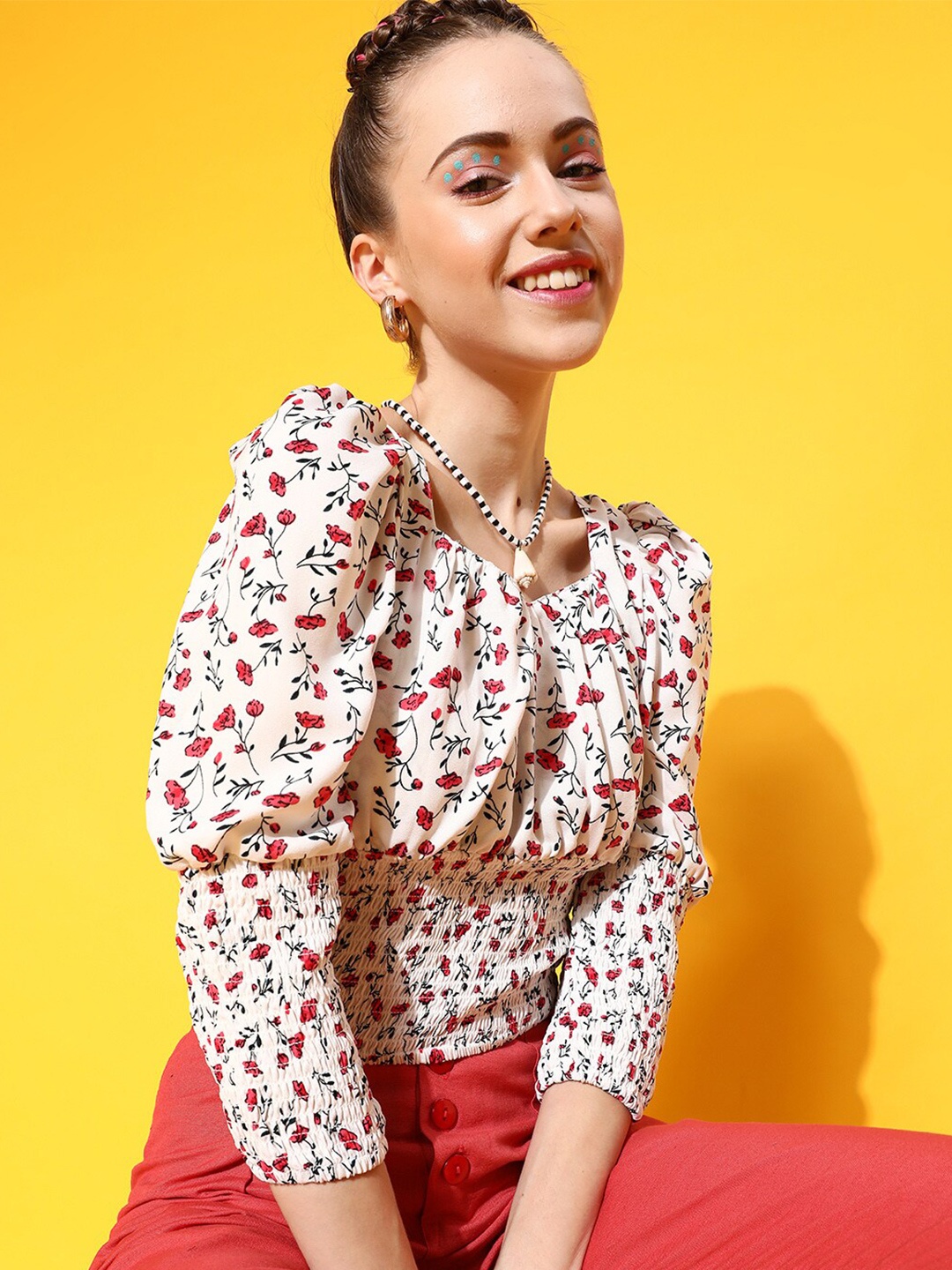 

STREET 9 White Floral Top