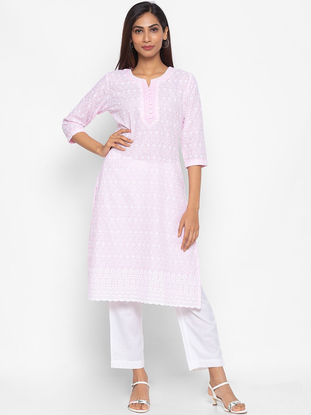 

ZOLA Women Pink Ethnic Motifs Embroidered Keyhole Neck Flared Sleeves Chikankari Kurta
