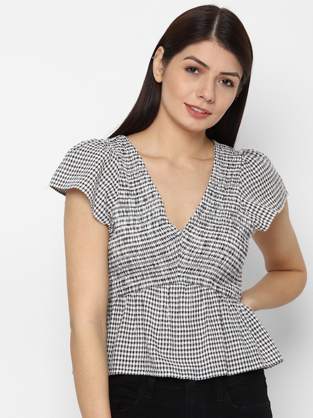 

AMERICAN EAGLE OUTFITTERS Black Striped Print Top