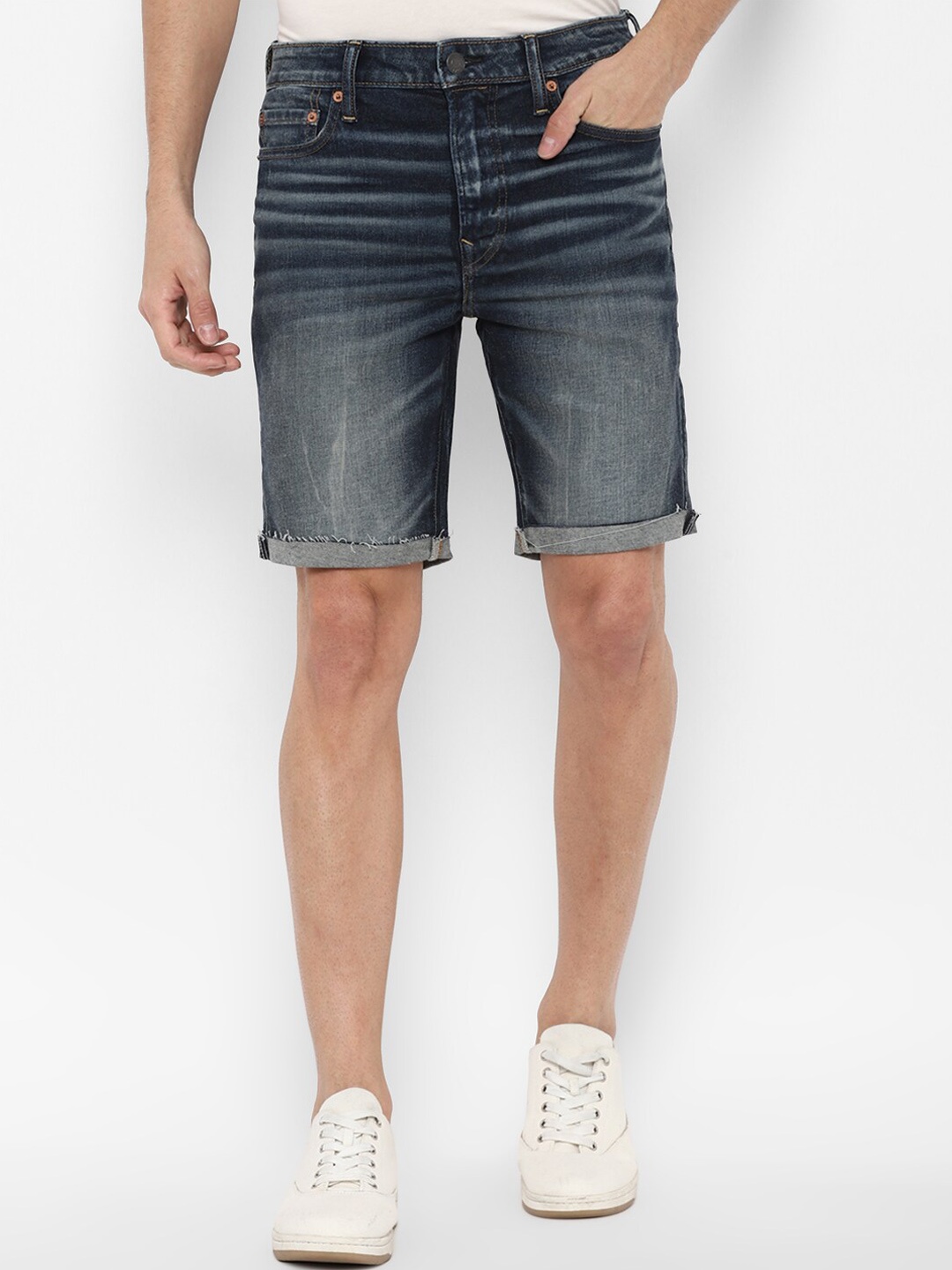 

AMERICAN EAGLE OUTFITTERS Men Blue Washed Denim Shorts