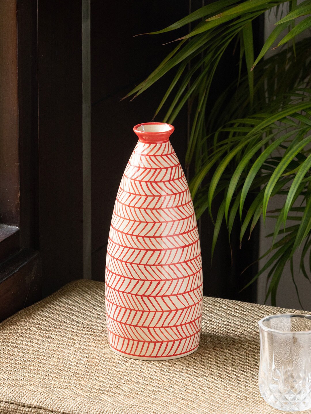 

ExclusiveLane Red & White Printed Ceramic Round Vases