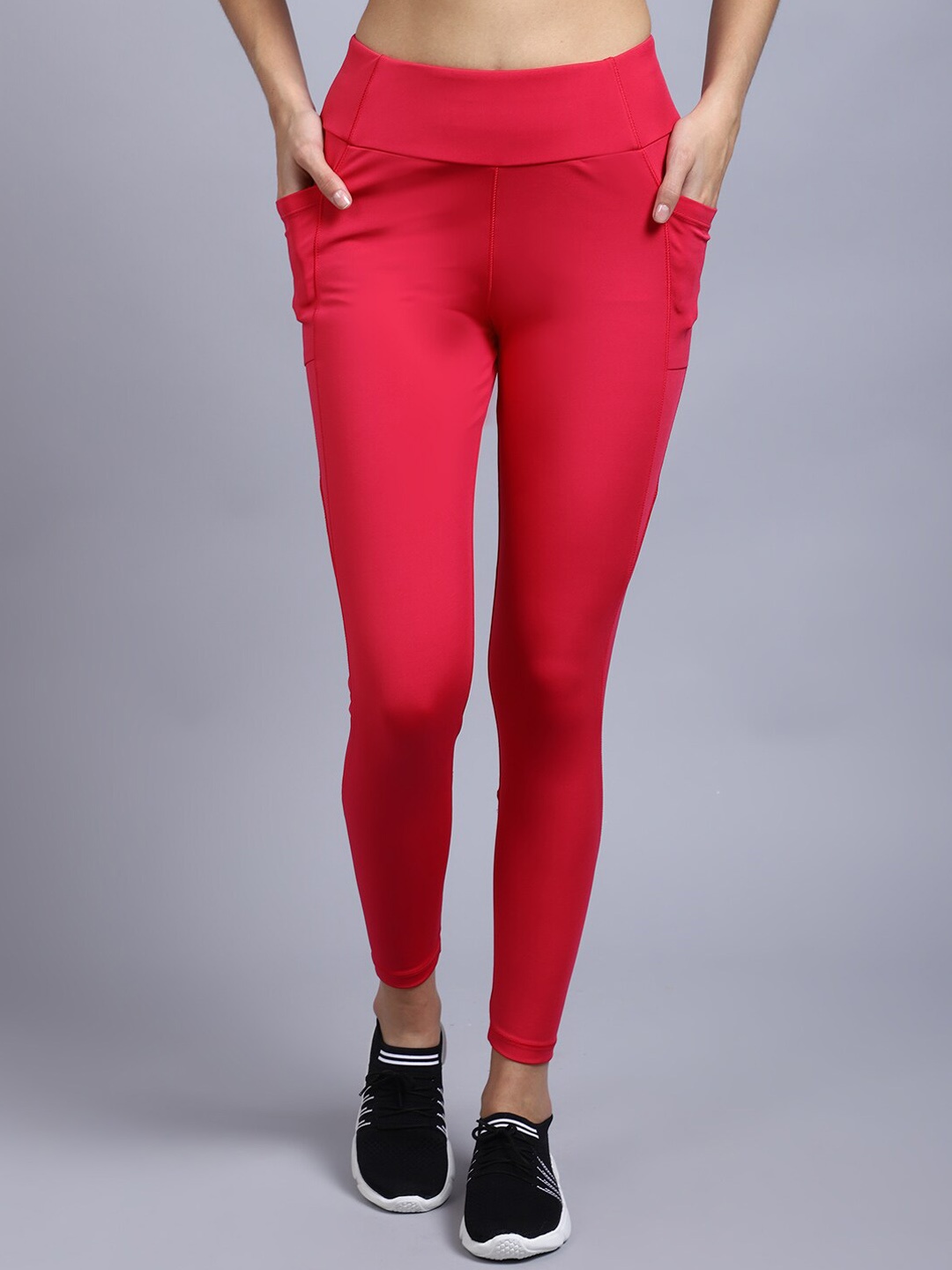 

PERFKT-U Women Pink Solid Sports Tights