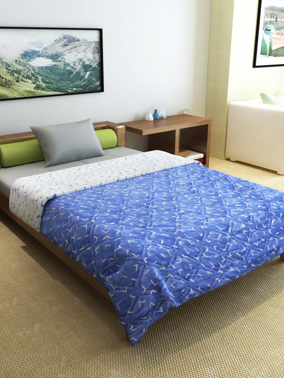 Divine Casa Blue & White Mild Winter 120 GSM Single Bed Comforter