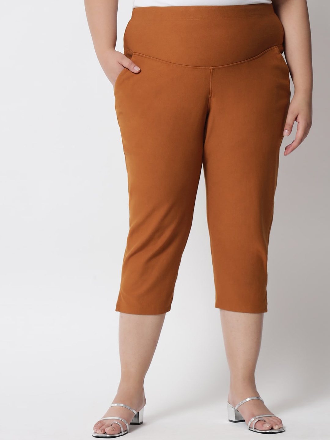 

Amydus Women Plus Size Brown High-Rise Trousers