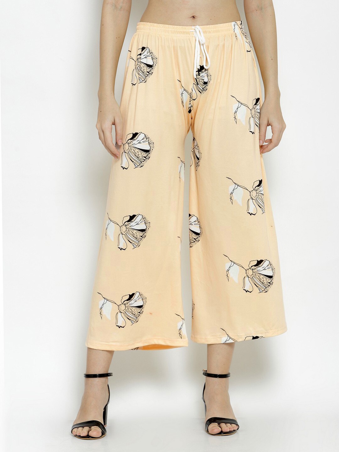 KLOTTHE Women Beige & White Floral Printed Palazzos