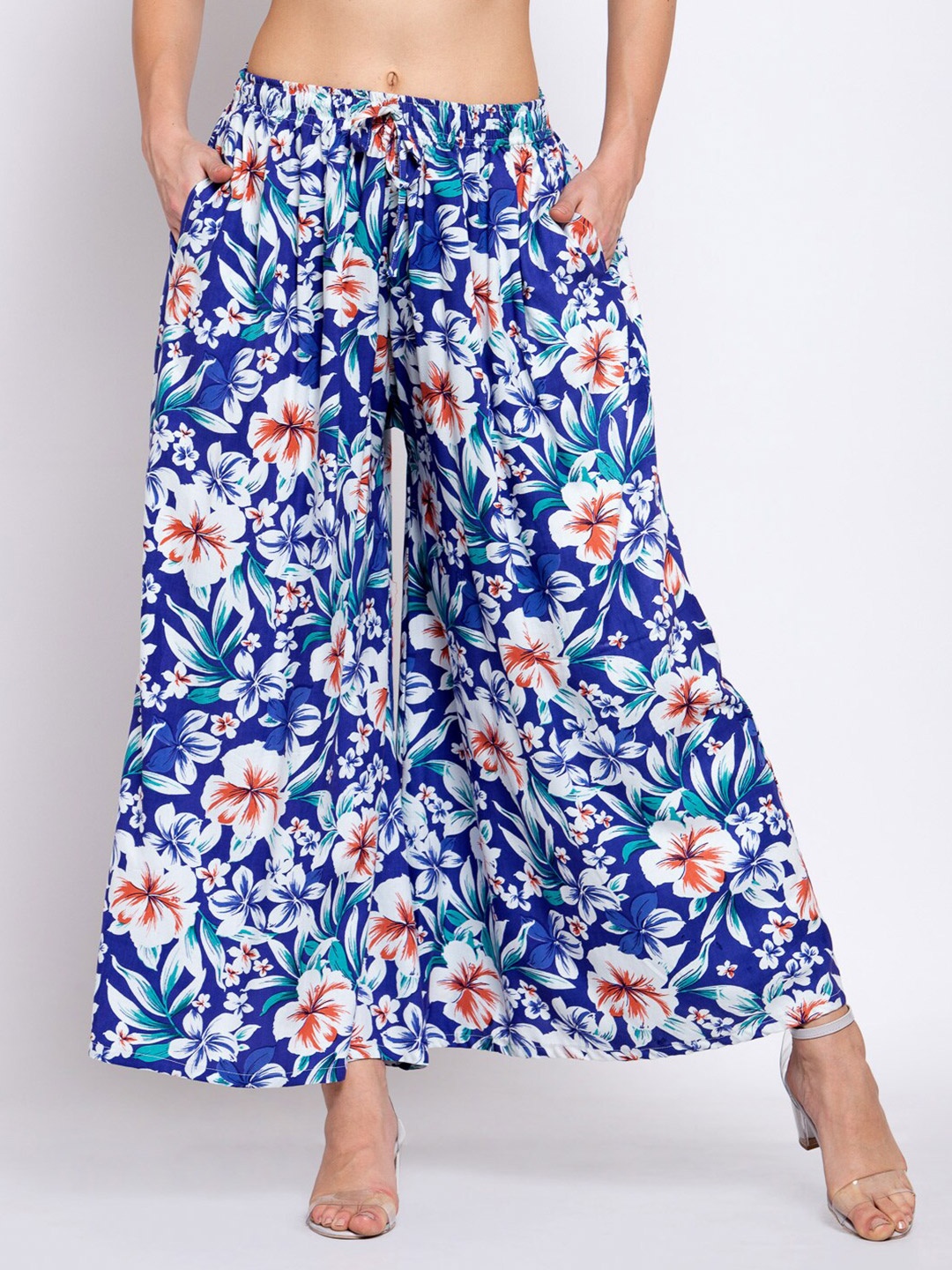 

KLOTTHE Women Blue & Green Floral Printed Palazzos