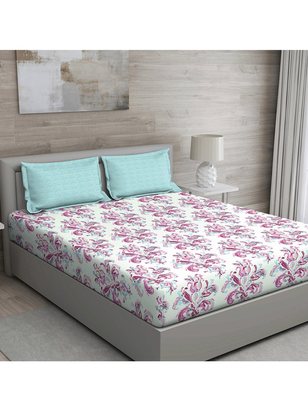 

GM Sea Green & Pink Floral 150 TC Queen Bedsheet with 2 Pillow Covers
