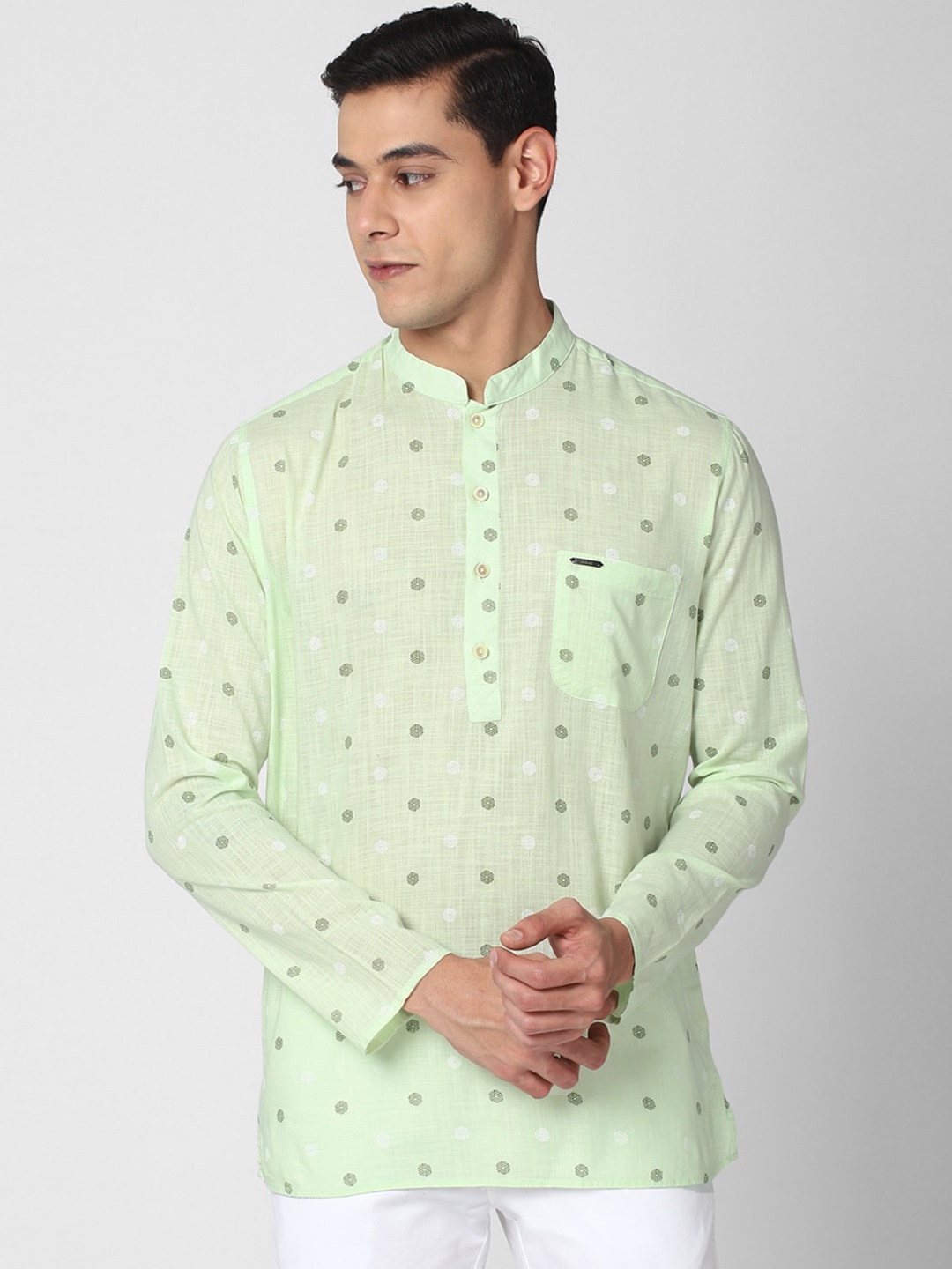 

Peter England Men Green Woven Design Pure Cotton Kurta