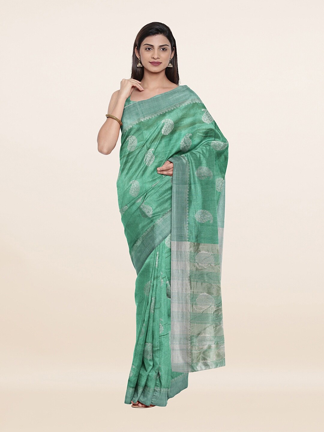 

Pothys Green & Silver-Toned Ethnic Motifs Zari Jute Silk Saree