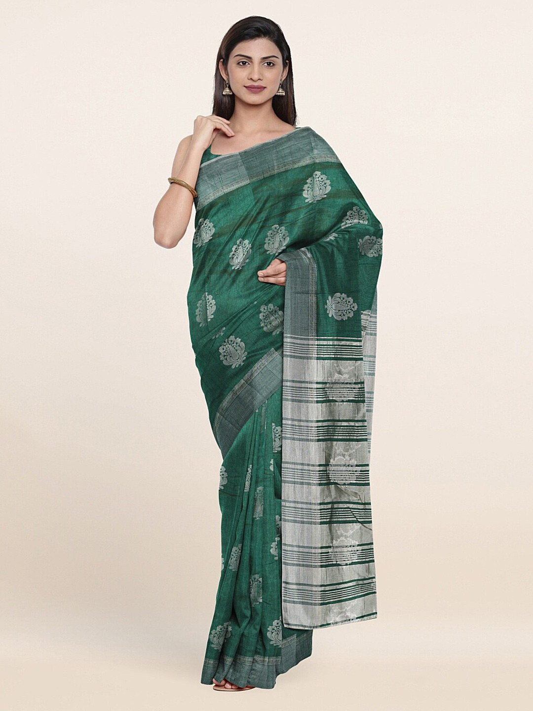 

Pothys Green & Silver-Toned Ethnic Motifs Zari Jute Silk Saree